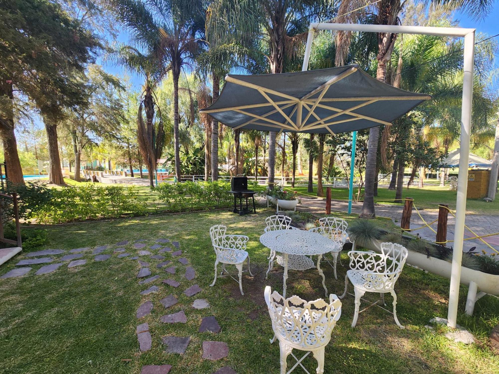 Parque Girasoles Balneario & Cabanas San Francisco del Rincón Kültér fotó