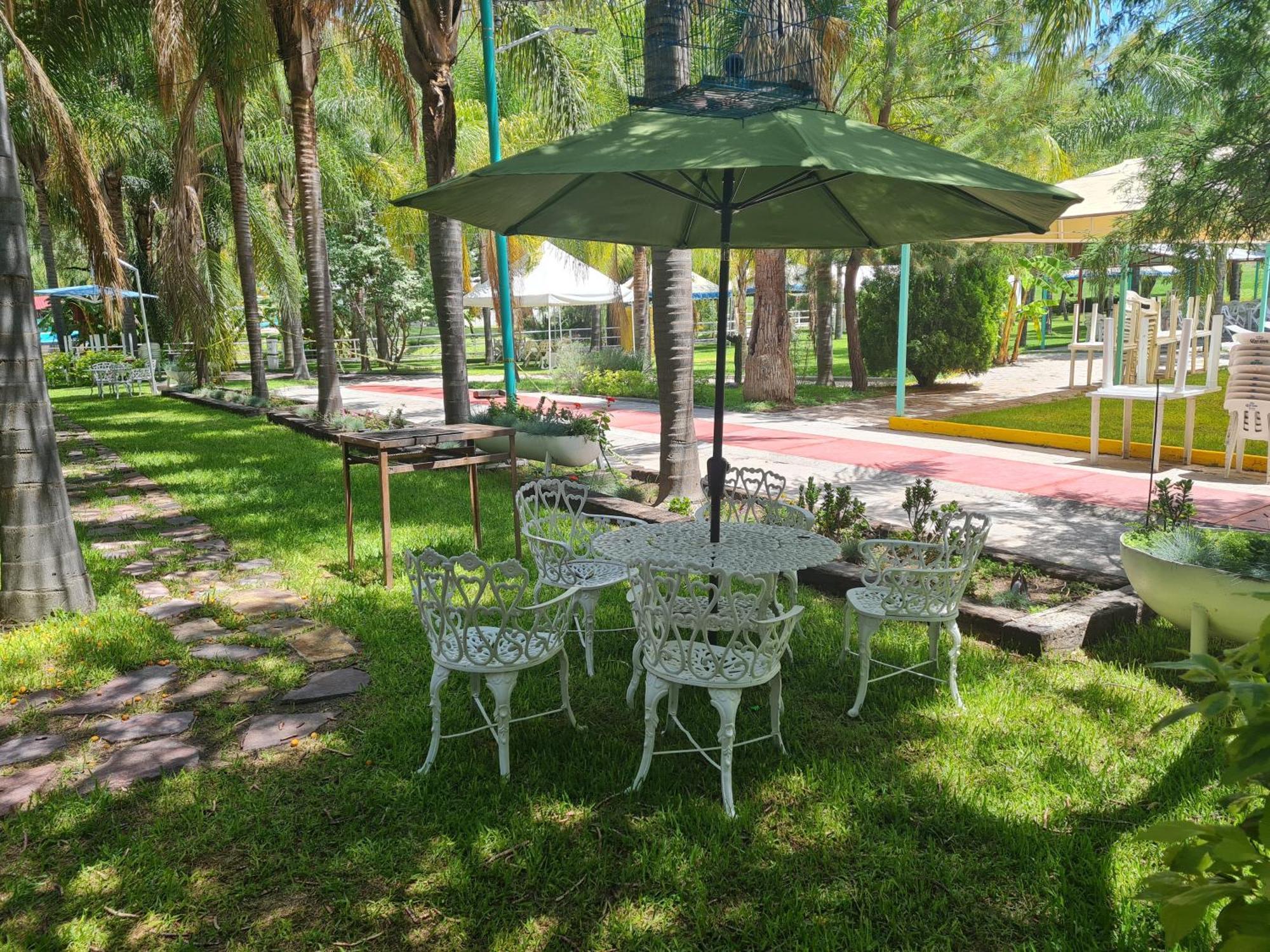 Parque Girasoles Balneario & Cabanas San Francisco del Rincón Kültér fotó